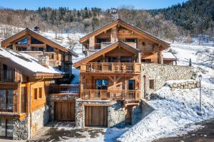 Příroda nedaleko chaty + 36 fotografií