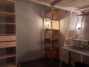 Afbeelding uit fotogalerij van Chambre Privée dans un appartement en colocation A1C2 in Seyssinet-Pariset