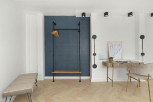 Fotografia z galérie ubytovania Stylish Apartment in the Heart of Kazimierz in Kraków by Noclegi Renters v Krakove