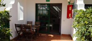 Patio alebo iná vonkajšia časť ubytovania Bungalow Dunas&Sea Maspalomas
