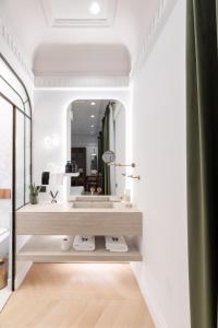 Koupelna v ubytování Emerald Hotel Athens