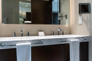 Fotografie z fotogalerie ubytování Elegant 1BR with Burj Khalifa views v Dubaji