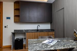 Kuchyň nebo kuchyňský kout v ubytování Ritz Hotel Juba