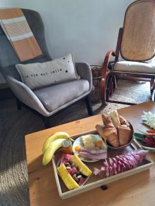山林小屋内部或周边提供的食物