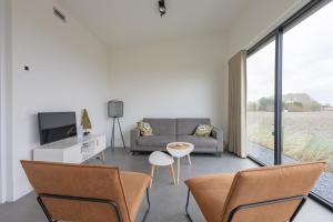 Μια τηλεόραση ή/και κέντρο ψυχαγωγίας στο Ringdijk Noord 23