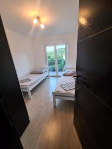 Ένα ή περισσότερα κρεβάτια σε δωμάτιο στο Villa Sunny Haven with private pool +19 φωτογραφίες