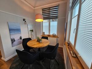 Χώρος καθιστικού στο Waldhaus Gertrud - 120 m zum Strand