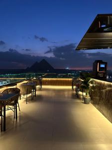 Fotografie z fotogalerie ubytování Crowne Pyramids View inn v Káhiře