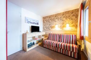 TV/trung tâm giải trí tại Séjour à la montagne - Les Silènes