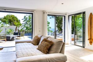 Imagen de la galería de Villa Feliz, vue mer, piscine, jacuzzi, en La Ciotat 42 fotos más