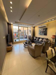 Posezení v ubytování شاليهات اوليفيا + 31 fotografií