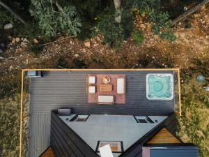 Fotografie z fotogalerie ubytování The Sparrow Luxury A-Frame in the Shenandoah v destinaci Luray