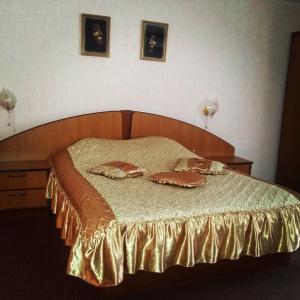 Кровать или кровати в номере Hotel Druzhba