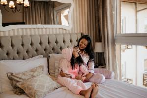 Cama ou camas em um quarto em Bella Gramado Resort & Spa by Gramado Parks