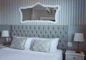 Cama ou camas em um quarto em Bella Gramado Resort & Spa by Gramado Parks