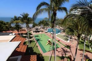 Bazén v ubytování Marina Suites by Andiani Travel nebo v jeho okolí