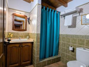A bathroom at Masca - Casa Rural Morrocatana - Tenerife ONLY ADULTS