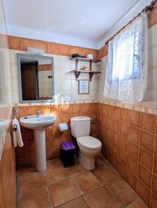 A bathroom at Masca - Casa Rural Morrocatana - Tenerife ONLY ADULTS