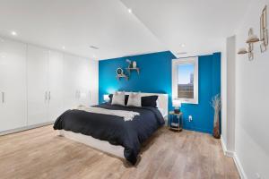 Photo de la galerie de l'établissement Central and Luxury 2BR Suite with Den & BBQ, Sleeps 6!, à Saint Catharines