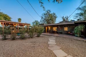 Budova, kde se prázdninový dům nachází