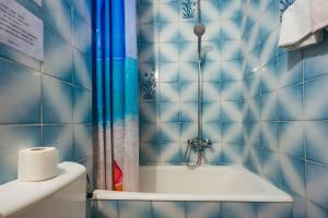 Kúpeľňa v ubytovaní Apartments Lovre + 37 fotografií