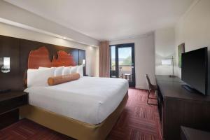 Ένα ή περισσότερα κρεβάτια σε δωμάτιο στο Aiden by Best Western Sedona