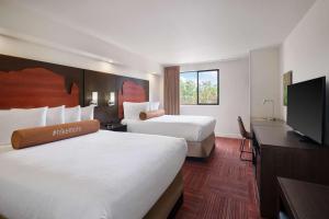 Ένα ή περισσότερα κρεβάτια σε δωμάτιο στο Aiden by Best Western Sedona