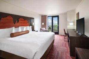 Ένα ή περισσότερα κρεβάτια σε δωμάτιο στο Aiden by Best Western Sedona