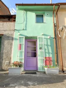 Budova, kde se prázdninový dům nachází