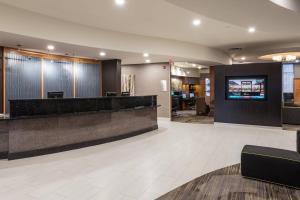 TV a/nebo společenská místnost v ubytování Courtyard by Marriott Toronto Vaughan