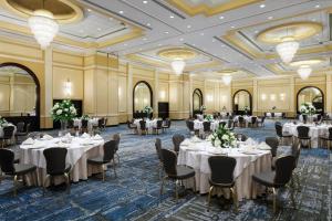 Restaurace v ubytování Delta Hotels by Marriott Woodbridge + 23 fotografií