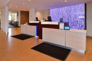 Vstupní hala nebo recepce v ubytování Fairfield Inn & Suites by Marriott Cedar Rapids + 35 fotografií