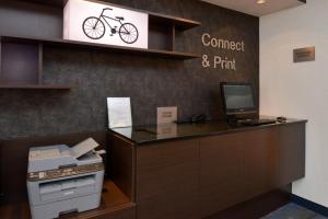 Jízda na kole v ubytování Fairfield Inn & Suites by Marriott Cedar Rapids nebo okolí