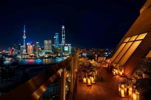 上海景观或在酒店看到的城市景观