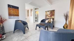 Fotografija v galeriji nastanitve AC House, 20 mins From SJU, 15 from Beach & Yunque v mestu Loiza
