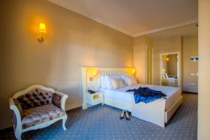 Кровать или кровати в номере Lot Boutique Hotel by Hotels and Preference