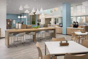 Restoran või mõni muu söögikoht majutusasutuses Element Sedona