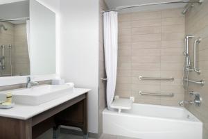 Bagno di Element Sedona
