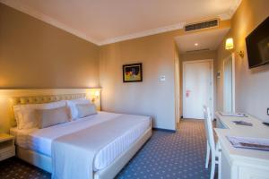 Кровать или кровати в номере Lot Boutique Hotel by Hotels and Preference