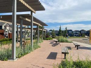 Garður fyrir utan Charming Oasis Tranquil Suite 8 min Airport, AC