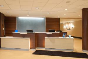 Ο χώρος του λόμπι ή της ρεσεψιόν στο Fairfield Inn & Suites by Marriott Enterprise +21 φωτογραφίες