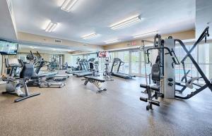 Fitness centrum a/nebo fitness zařízení v ubytování Ariel Dunes II 602