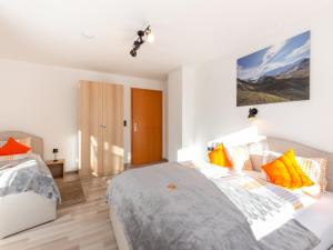 Posteľ alebo postele v izbe v ubytovaní Chalet in Zillertal near Ski Slopes