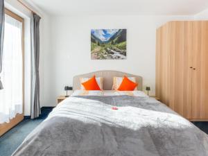 Posteľ alebo postele v izbe v ubytovaní Chalet in Zillertal near Ski Slopes