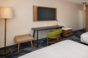Postel nebo postele na pokoji v ubytování Fairfield Inn & Suites by Marriott Wenatchee