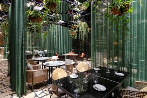Restaurace v ubytování Doubletree By Hilton Lima San Isidro