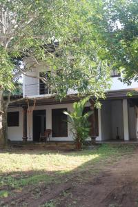 Budova, kde se ubytování v soukromí nachází + 9 fotografií