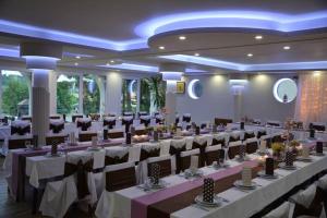 Restaurace v ubytování Vénusz Panzió és Vendéglő
