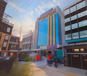 Gallery image of Oyster Pearl Hotels & Banquets- Sector 39 Gurgaon Near Medanta Medicity in Gurgaon