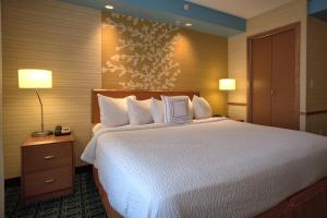 Voodi või voodid majutusasutuse Fairfield Inn & Suites by Marriott Edison - South Plainfield toas